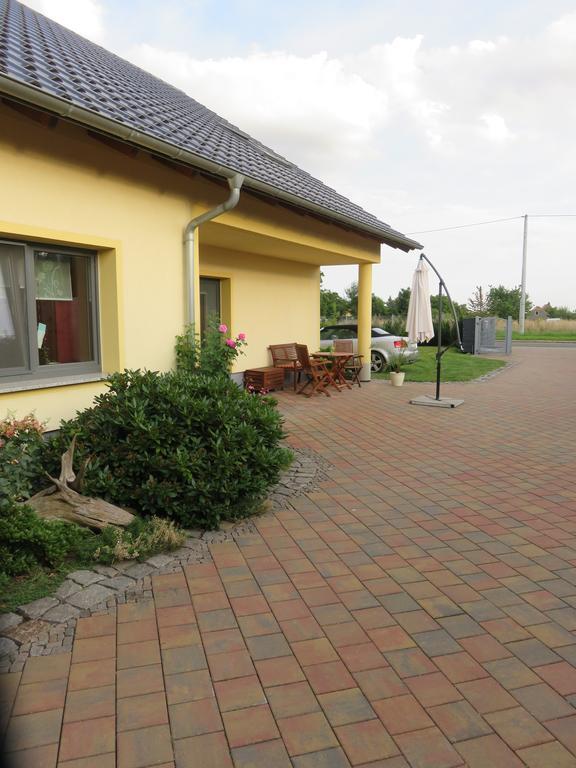 Haus Am Park Apartment Thallwitz Exterior photo