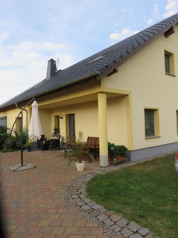 Haus Am Park Apartment Thallwitz Exterior photo
