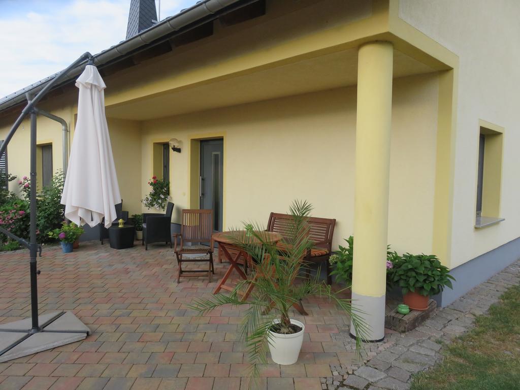 Haus Am Park Apartment Thallwitz Exterior photo