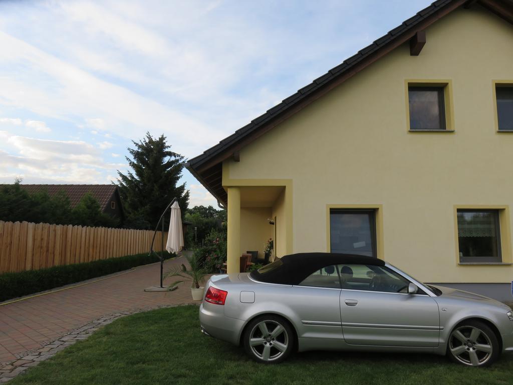 Haus Am Park Apartment Thallwitz Exterior photo